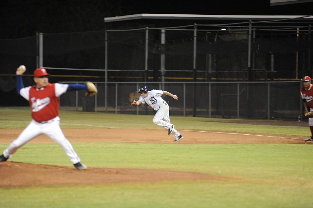 Seals_World_Series_2016 (6).JPG - (c)2010 DeVetter